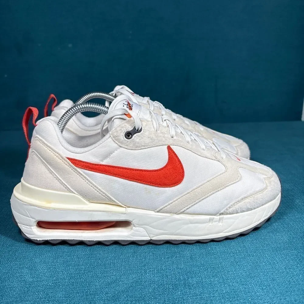 Nike Air Max Dawn White Athletic Womens shoes size 10.5